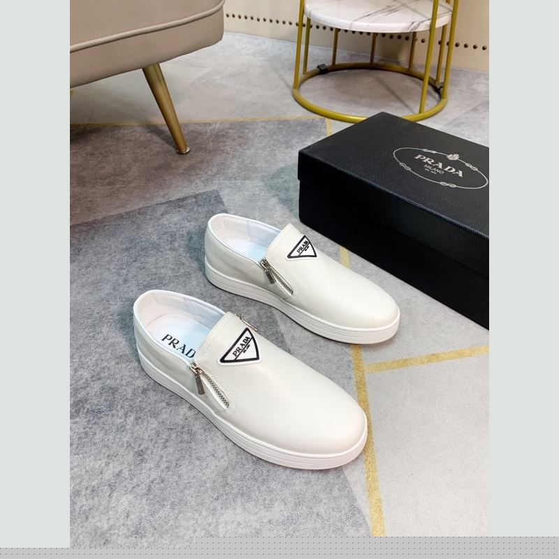 Pra*a sneakers